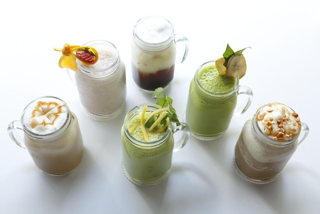 Berry Biz Hotel Seminyak Zewnętrze zdjęcie